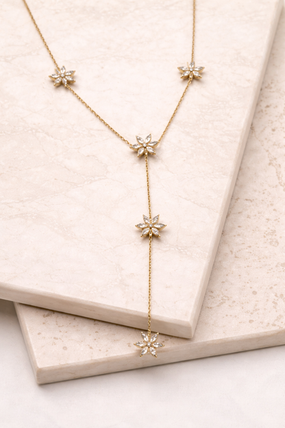Collar Floral Drop