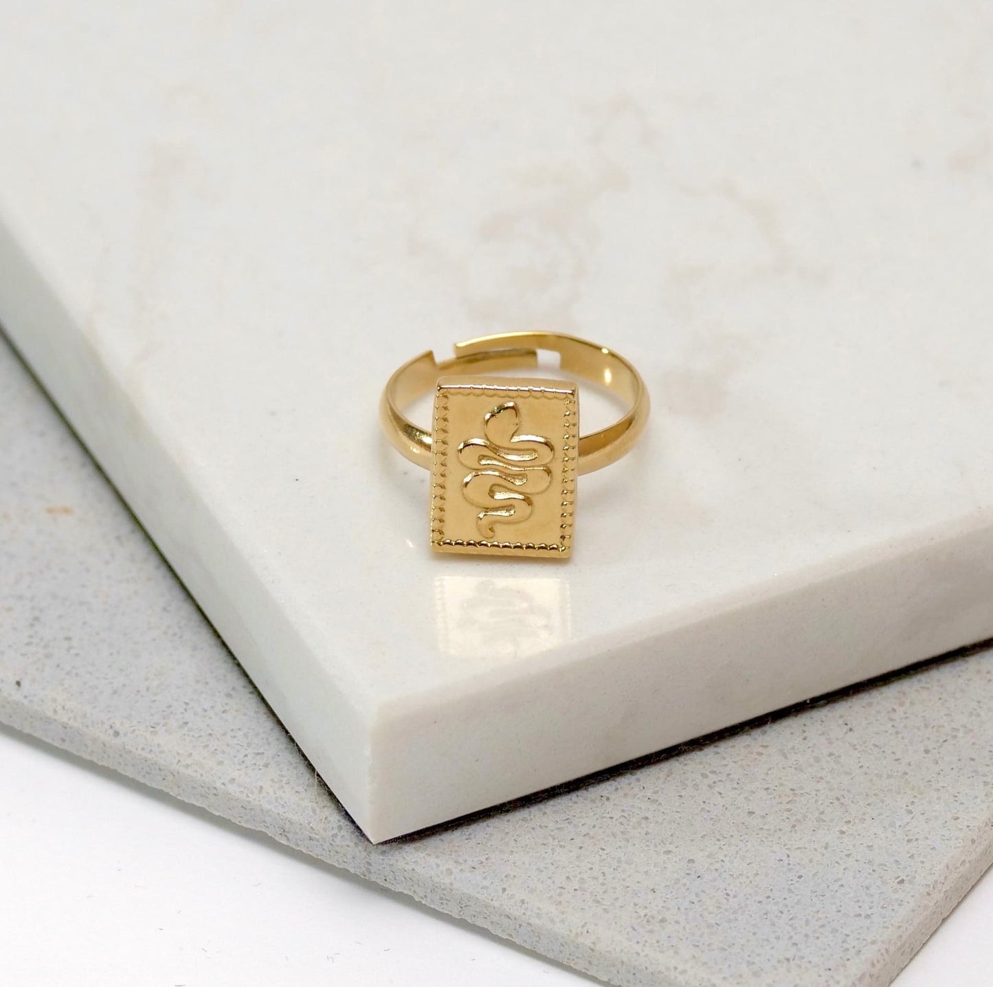 Hivar ring