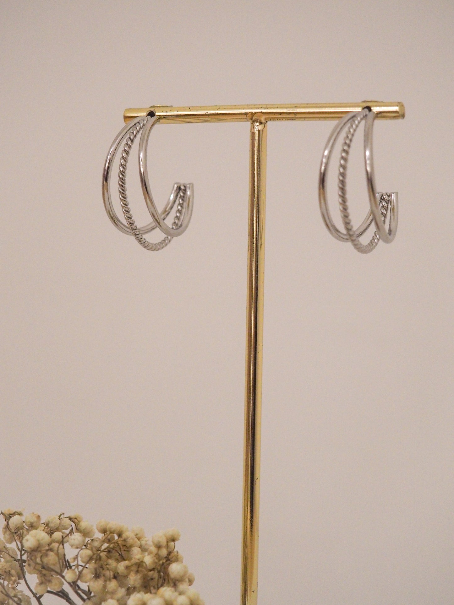 Triple Hoops
